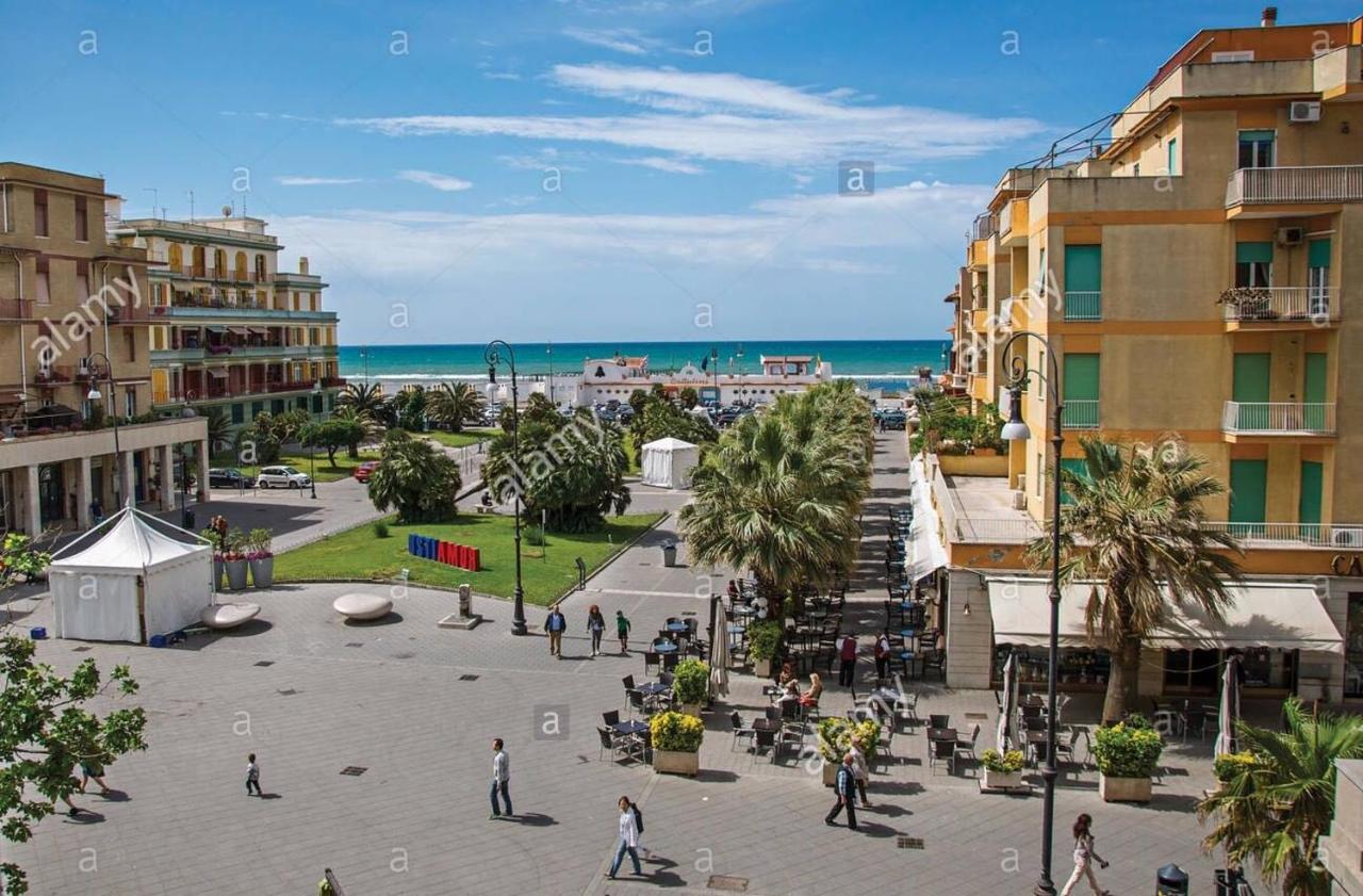 Domus Lido Villa Lido di Ostia Exteriör bild